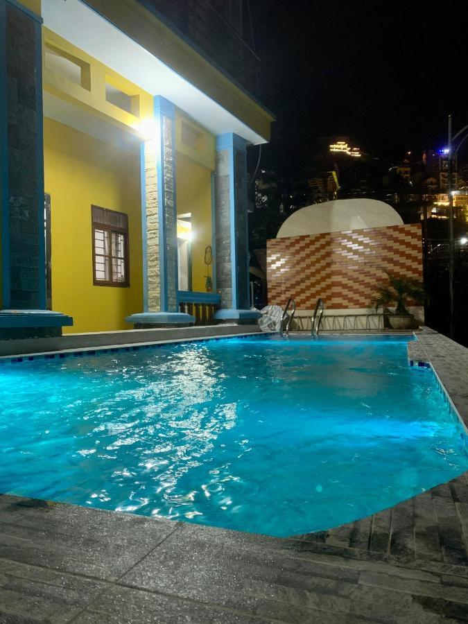 Pra-ha Hotel Tam Ðảo