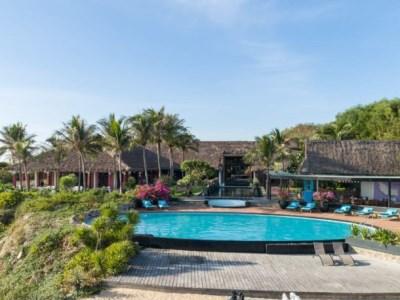 Avani Resort 5*
