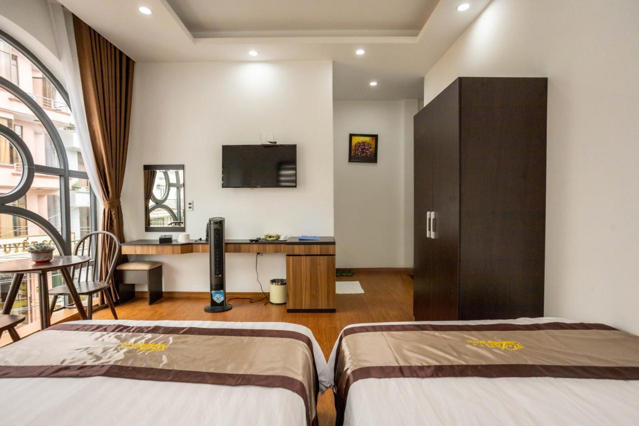 Khach San Y Lan 2 Khách sạn 2*