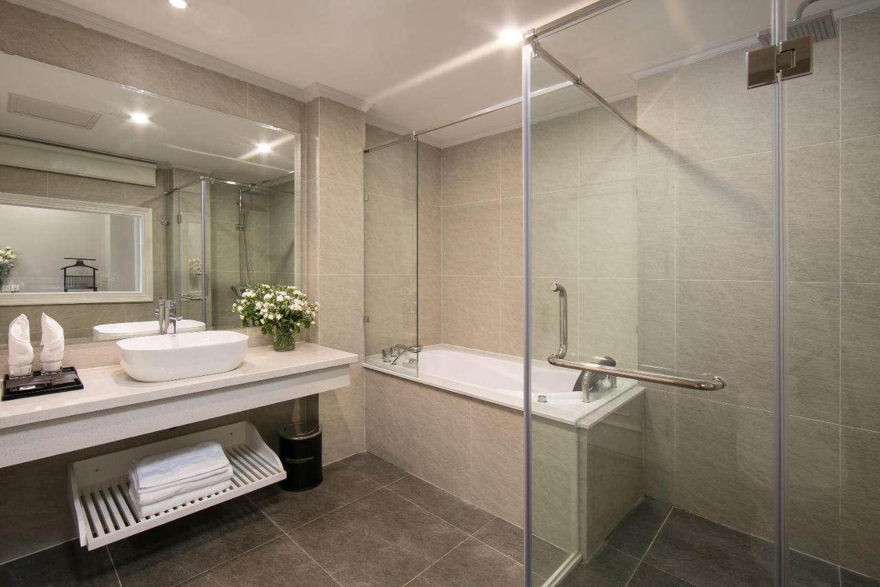 Flora Centre & 4* Hà Nội