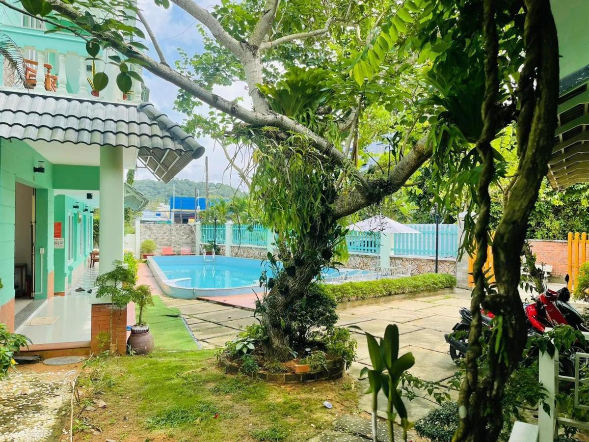Resort Phu Long & Bar 3*
