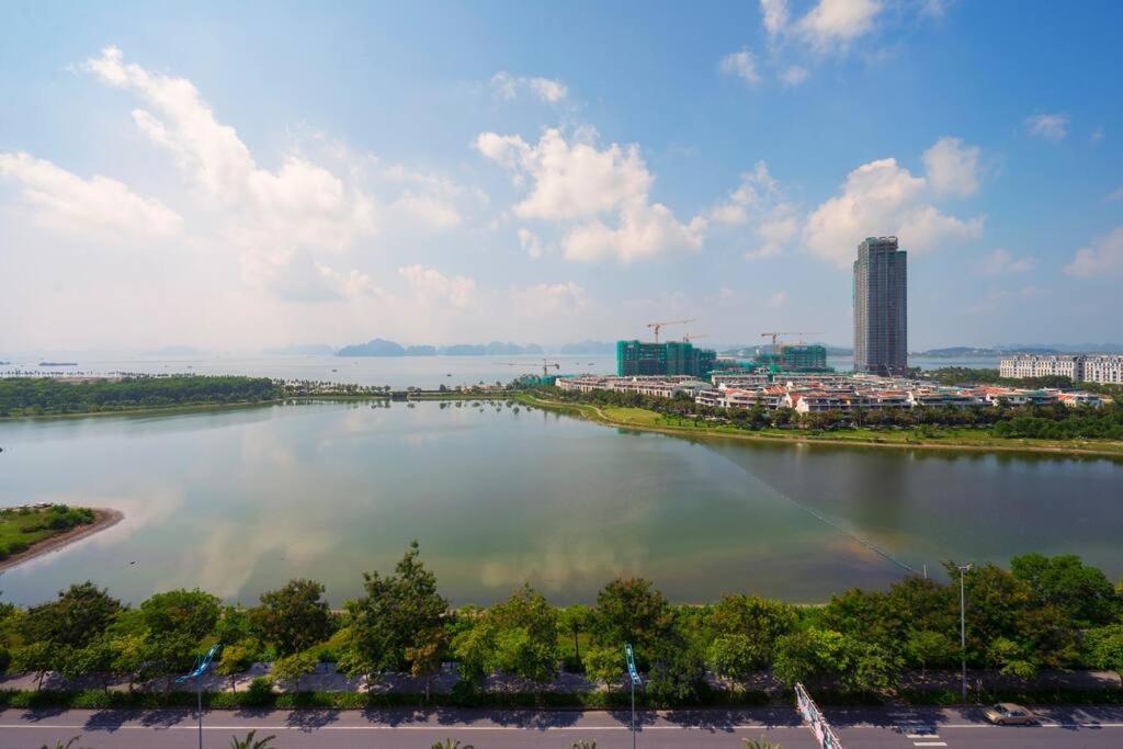 Apartment *ha Long @ Bay View-3 Br Ha Long