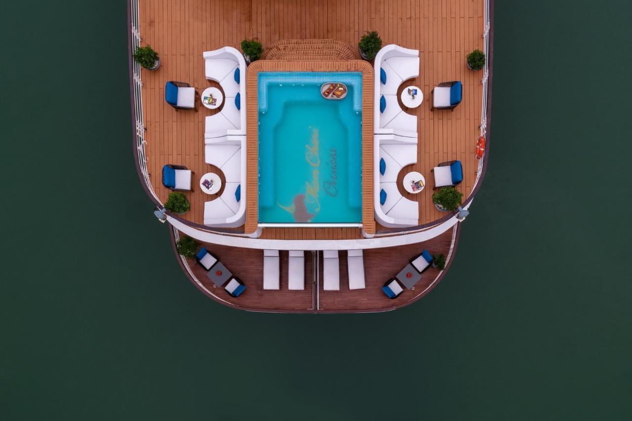 Mon Cheri Cruises  5*