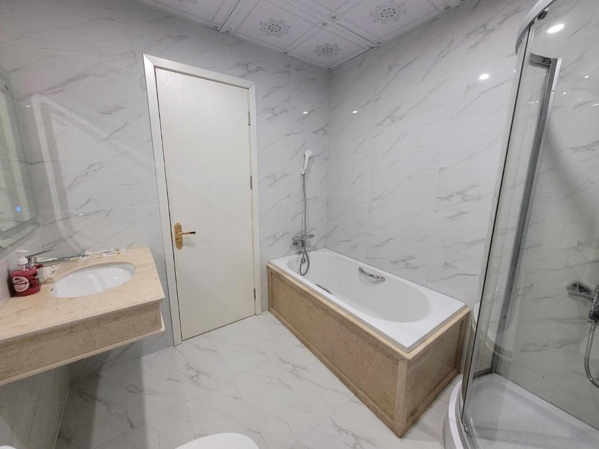 Khach San Hoa Dong Hotel