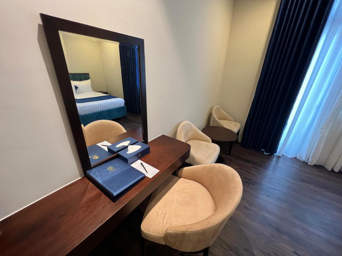 Sandals Camellia Hotel Da Lat