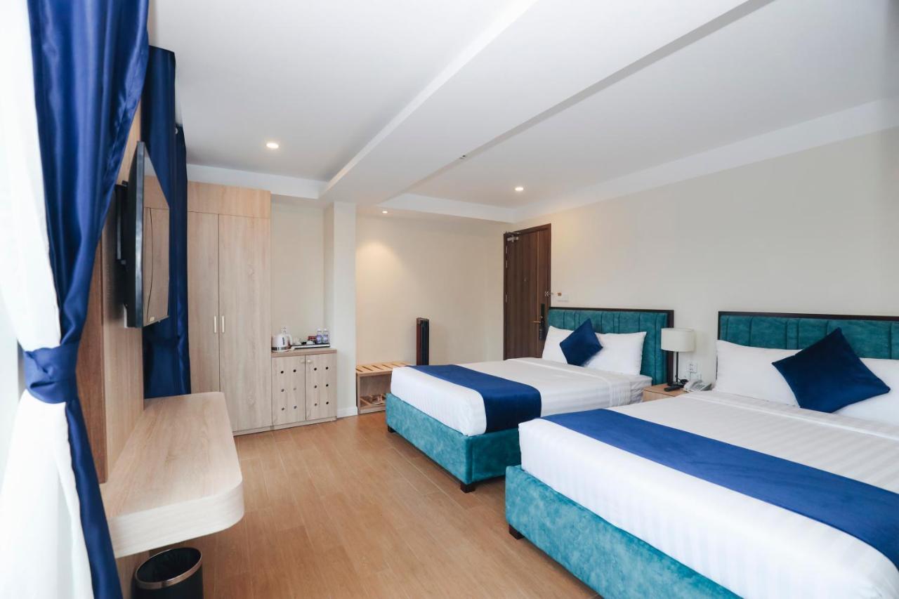 Sandals Flora Da Lat