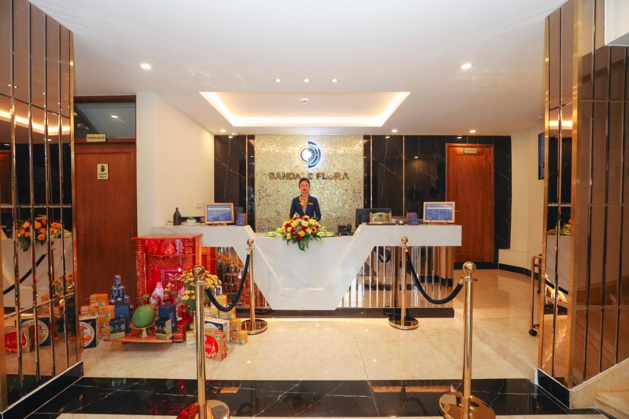 Hotel Sandals Flora Da Lat
