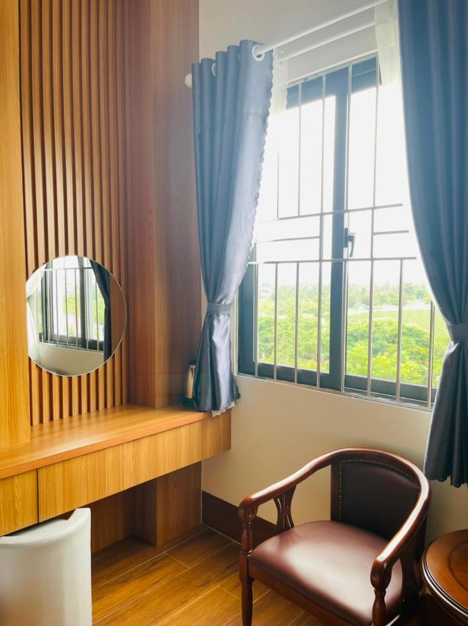 Hotel Khach San Som Phu Quy 2 - Phan Rang