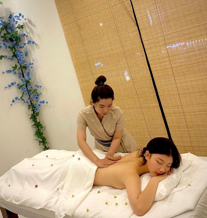 Hotel Herbs Spa & Grand World Phu Quoc