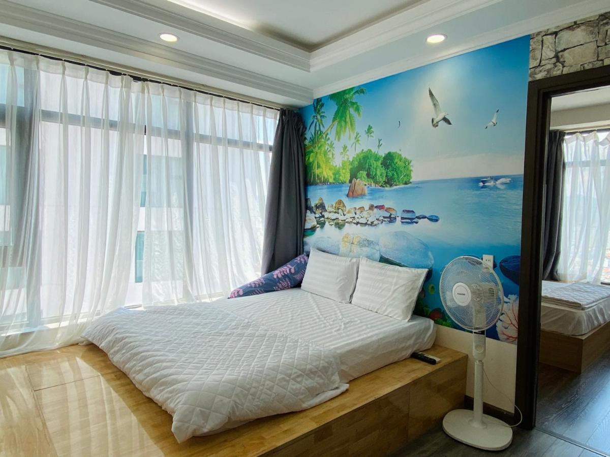 Apartment *