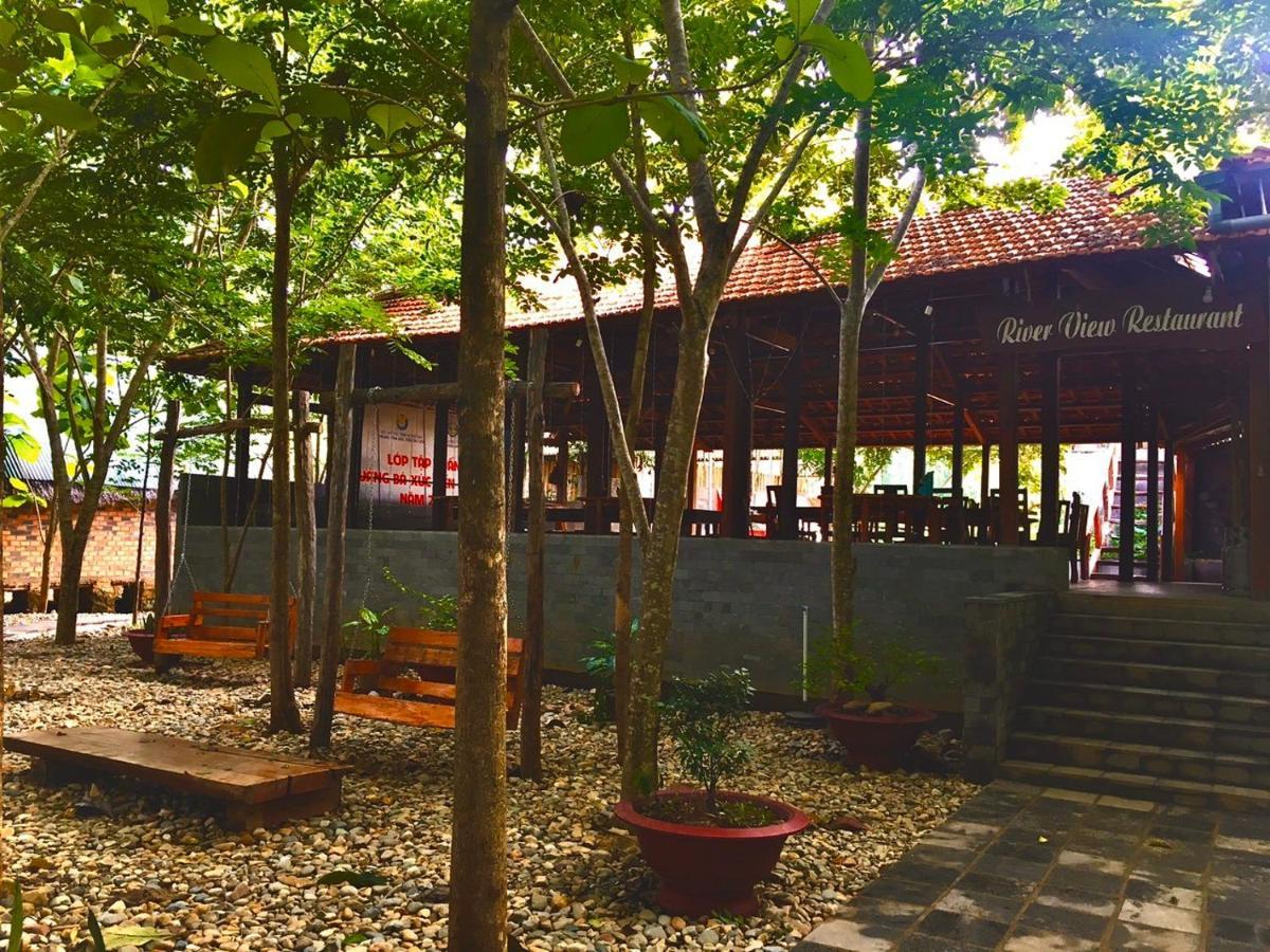 Resort Bamboo