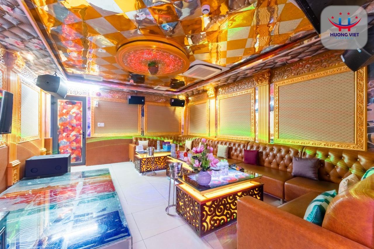 Hotel Huong Viet - Beachfront 4*