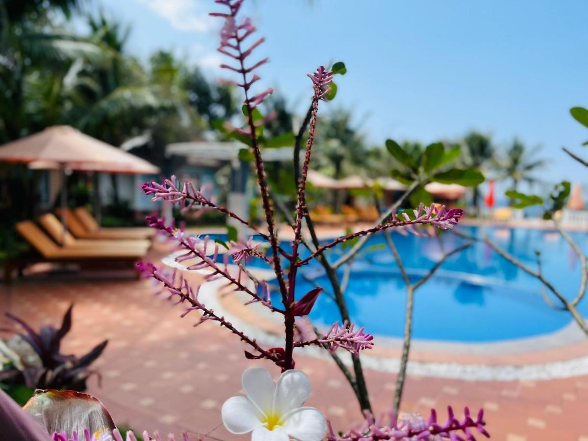 Resort Orange
