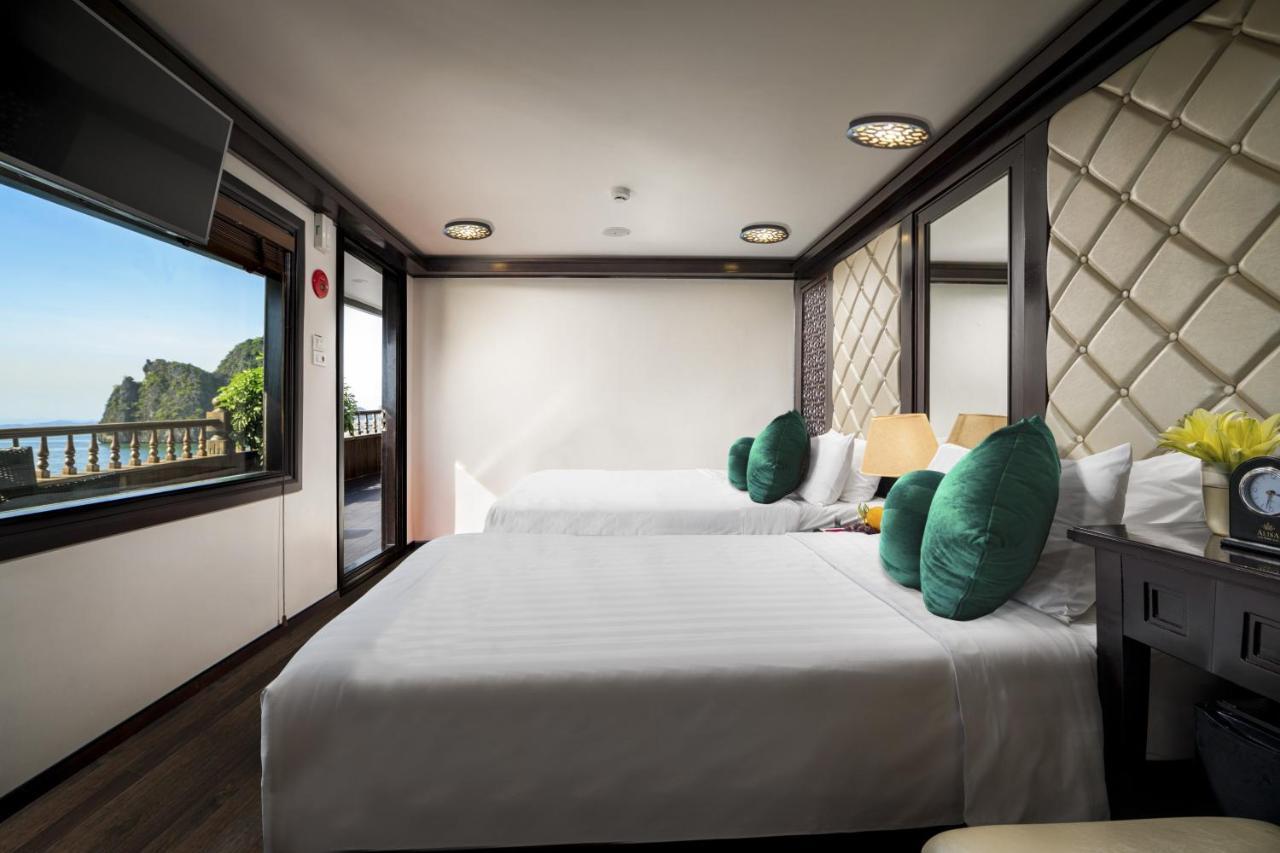 Alisa Premier Cruise Hạ Long