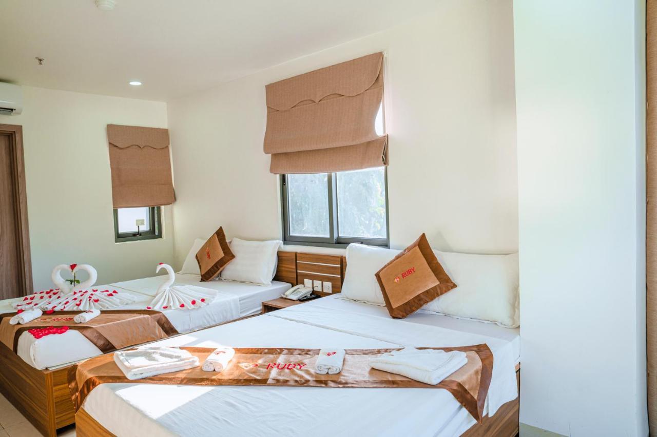 Hong Quang Hotel 2*