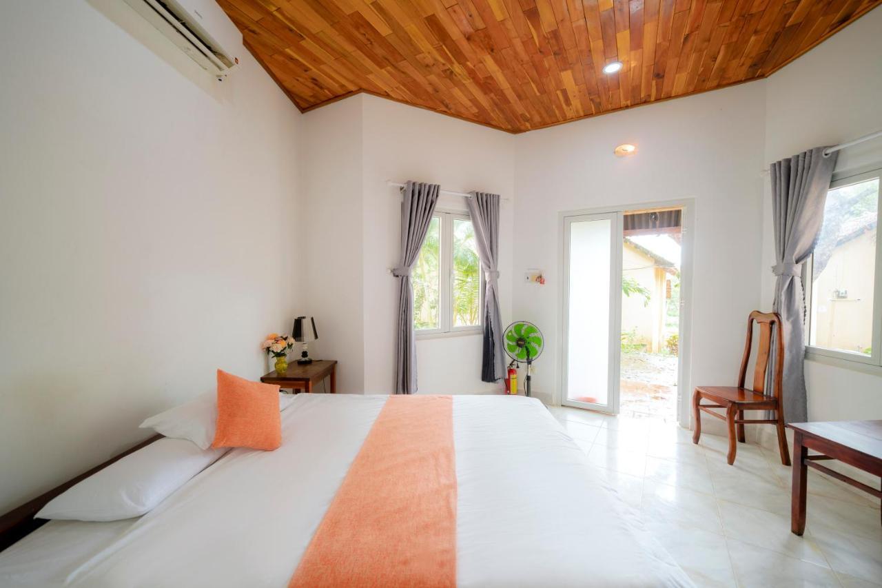 Thai Tan Tien * Phu Quoc