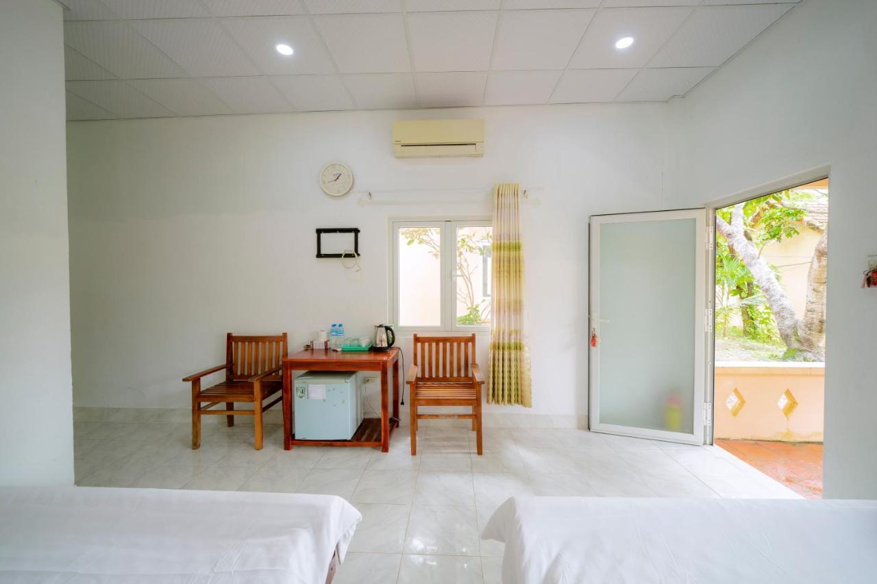 Thai Tan Tien * Phu Quoc