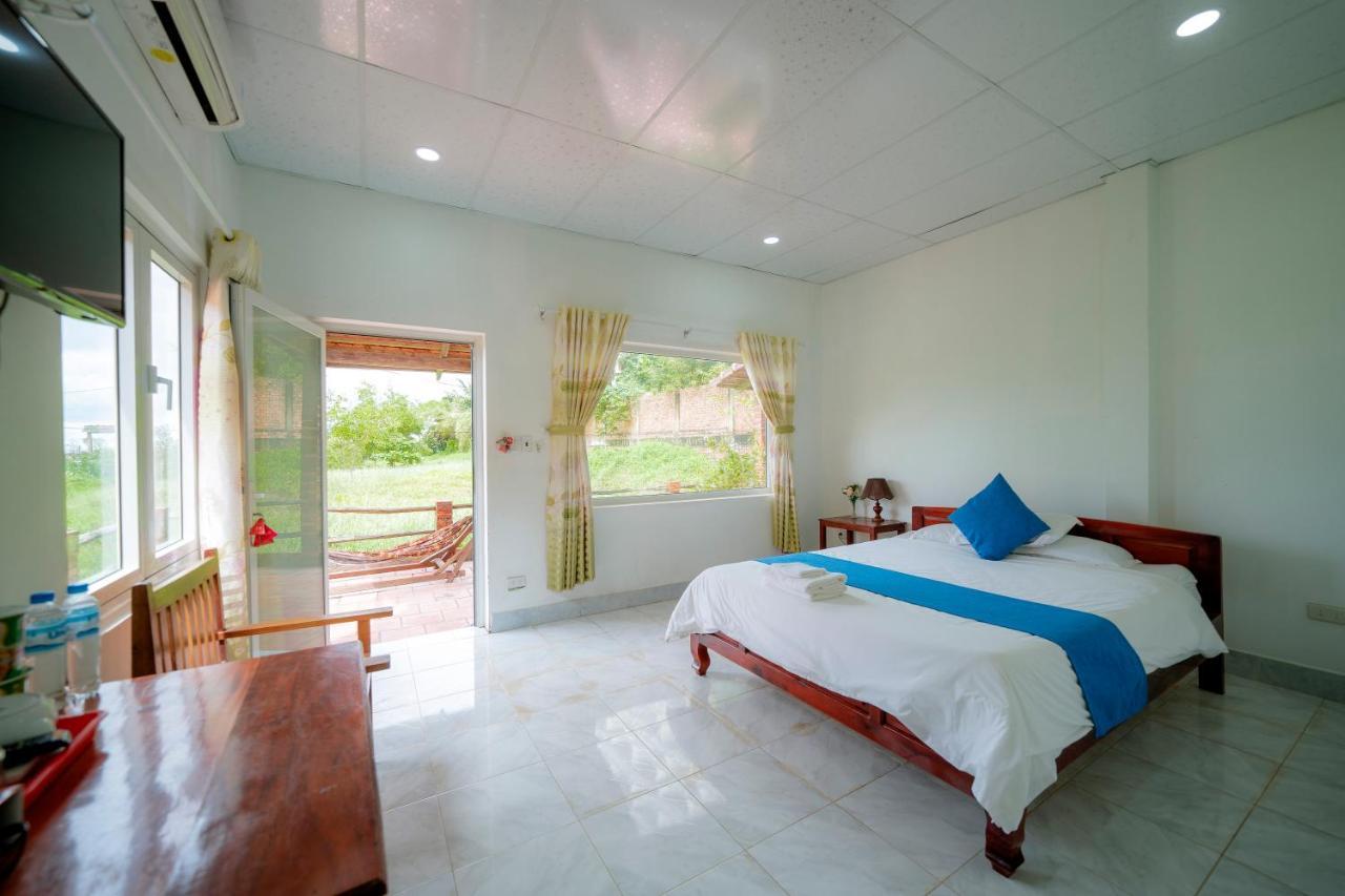 Thai Tan Tien * Phu Quoc