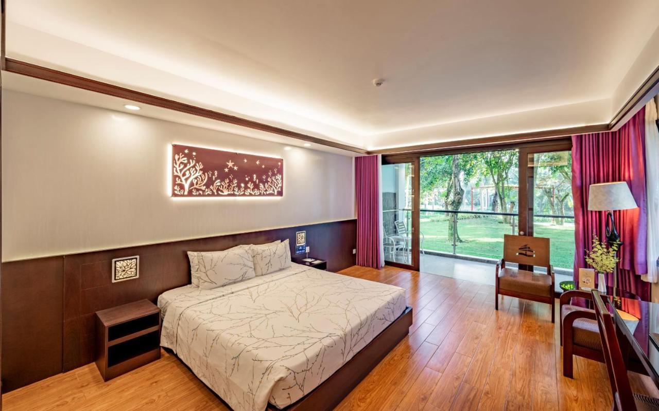 Carmelina Resort 4*