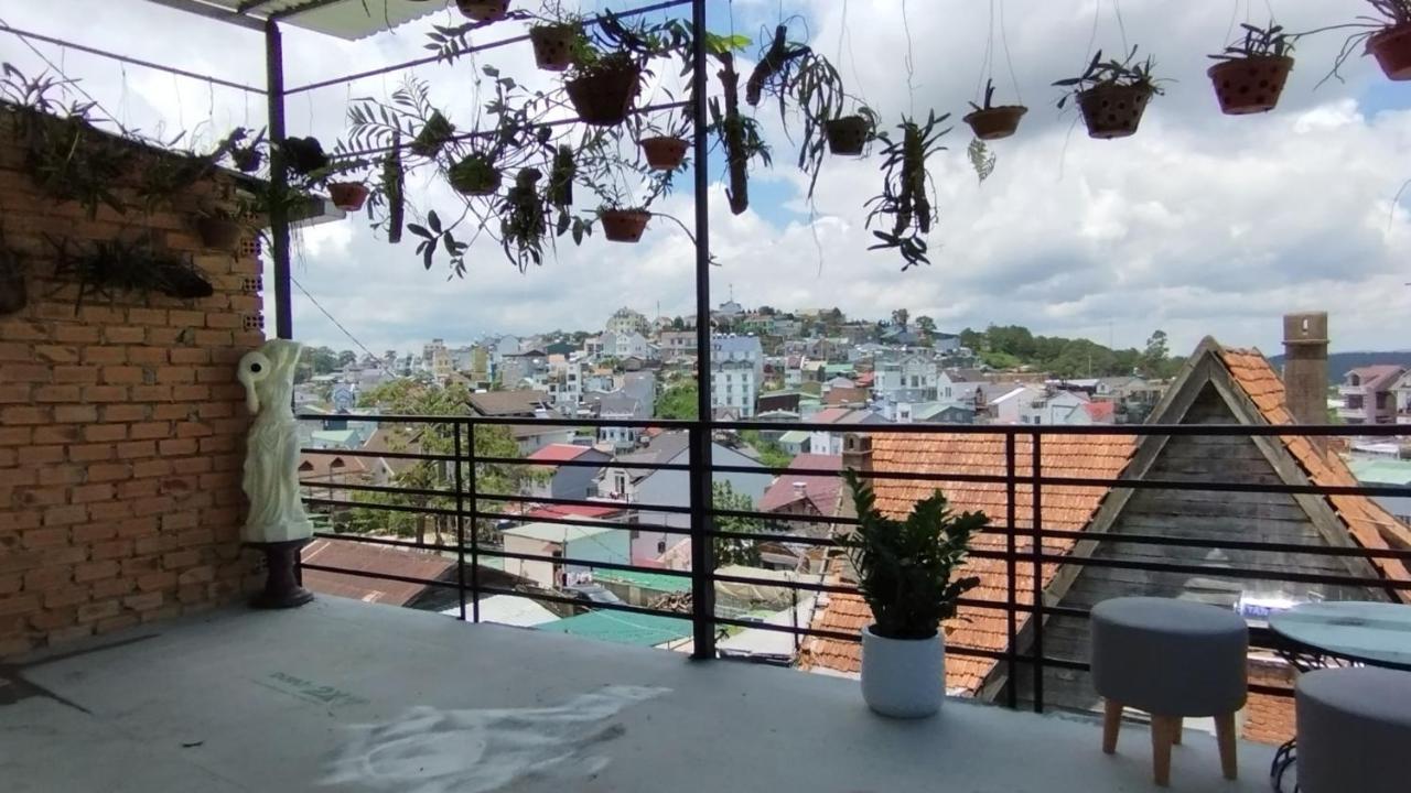 Vuon Lan Homestay- Nha Nguyen Rong 130m2 Apartment Da Lat