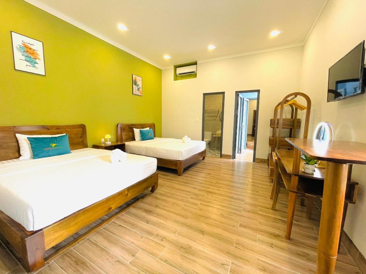 Hotel Village 2*
