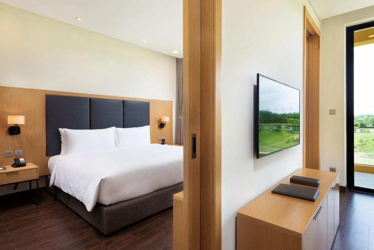 Wyndham Sky And Hotel Hanoi