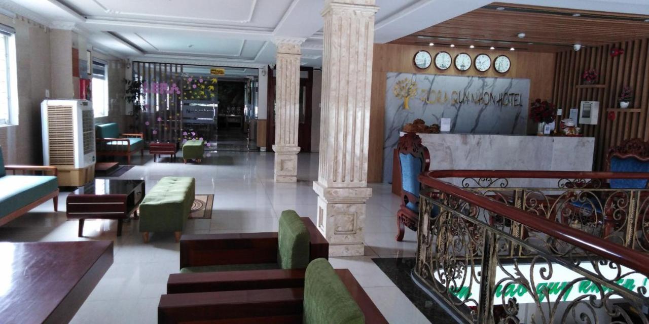 Flora Hotel