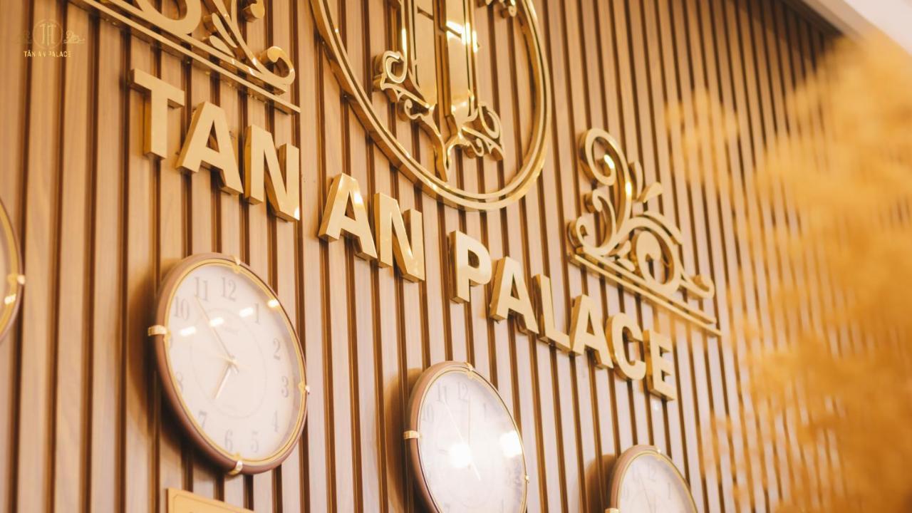 Tan An Palace Hotel