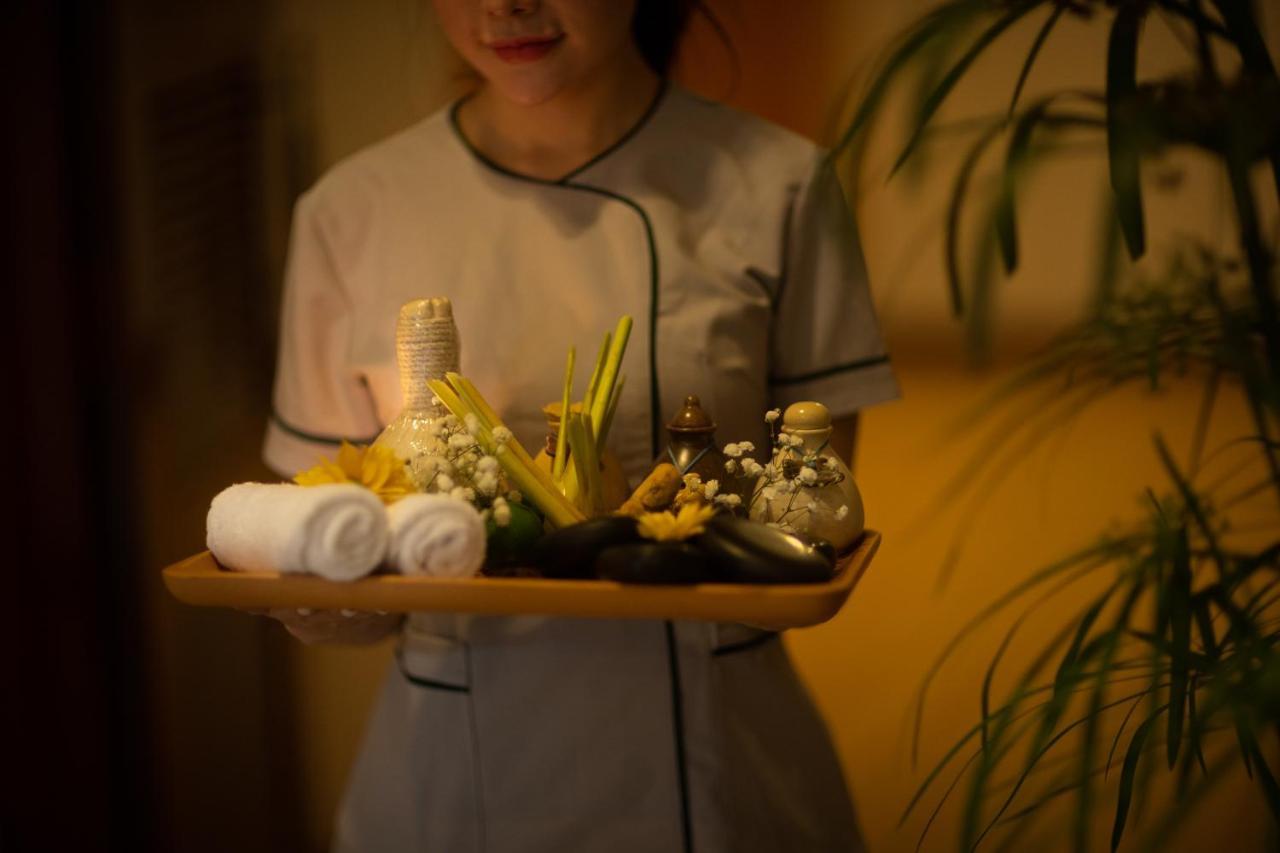Nam Cuong Duong 4* Hai Duong