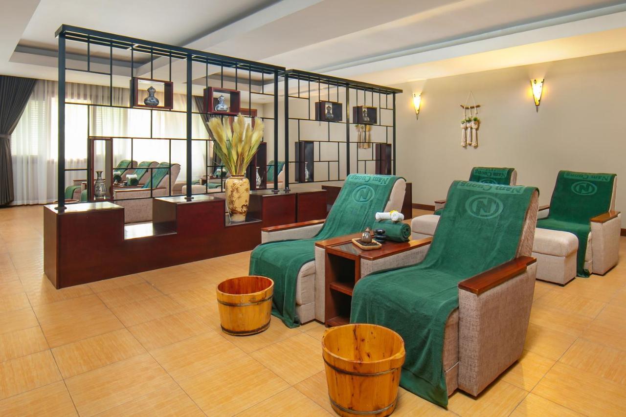 Nam Cuong Duong Hotel