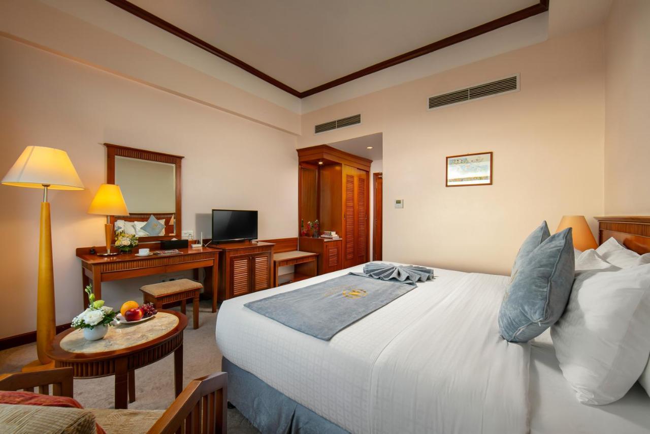 Nam Cuong Duong Hotel 4*