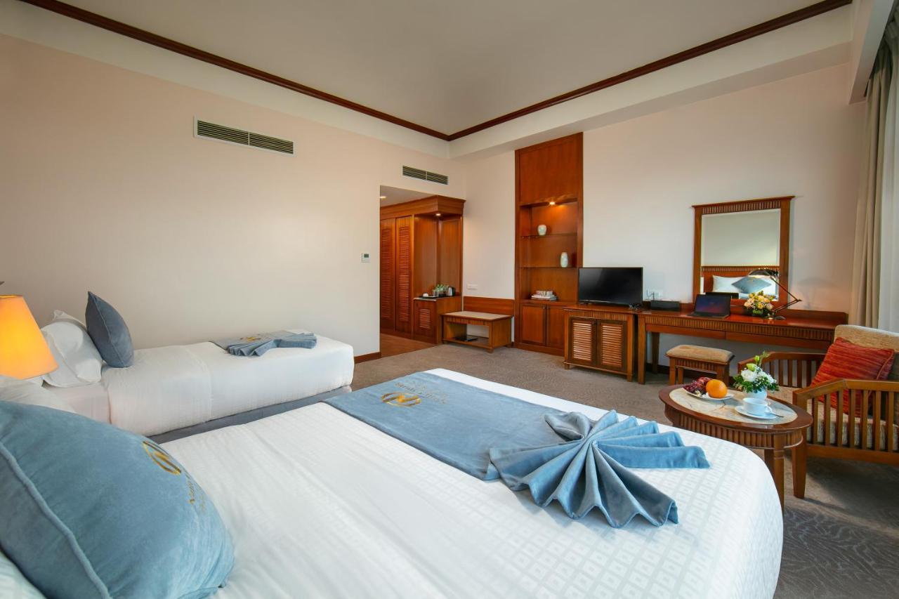 Nam Cuong Duong 4* Hai Duong