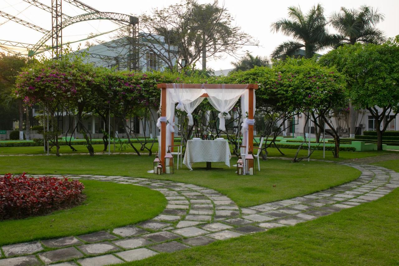 Hotel Nam Cuong Duong 4*
