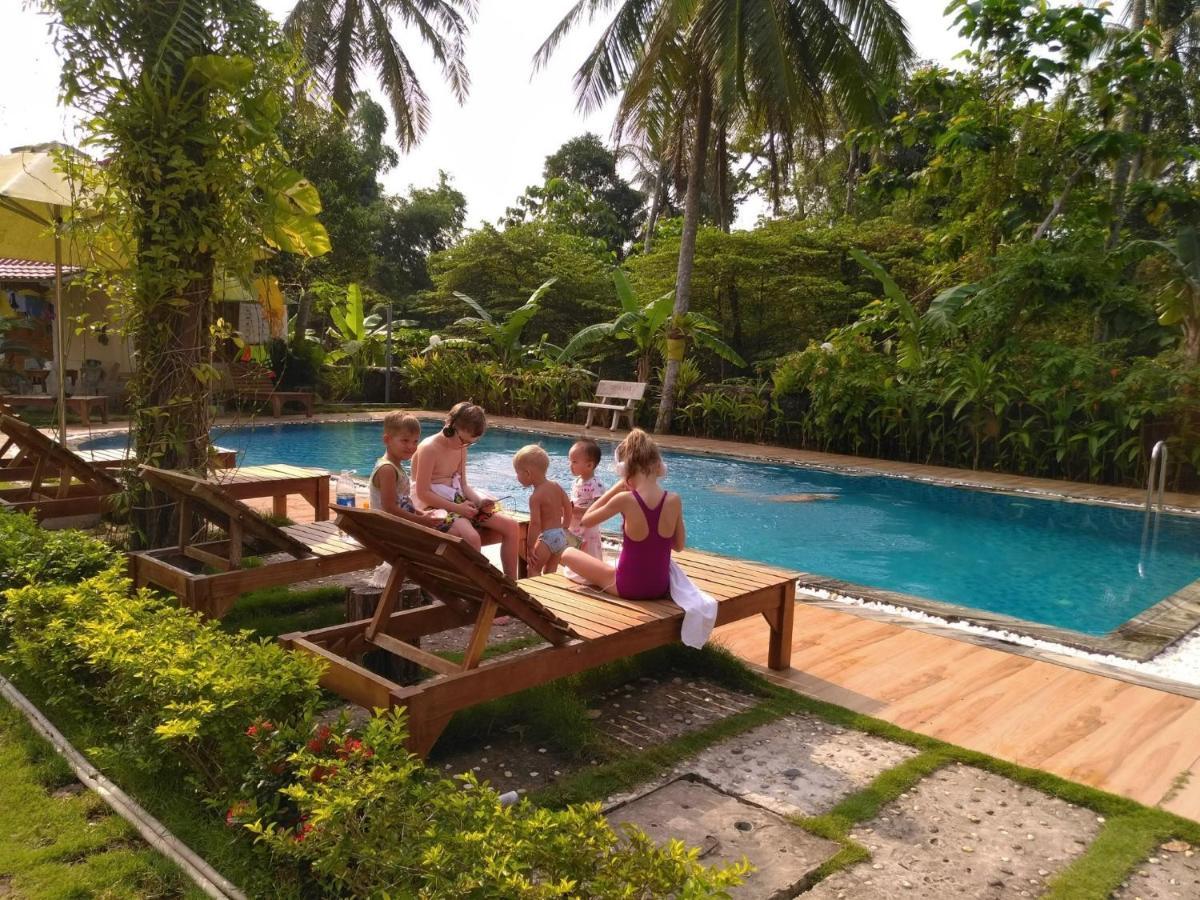 Sun & Wind Paradise Khu nghỉ mát 3*