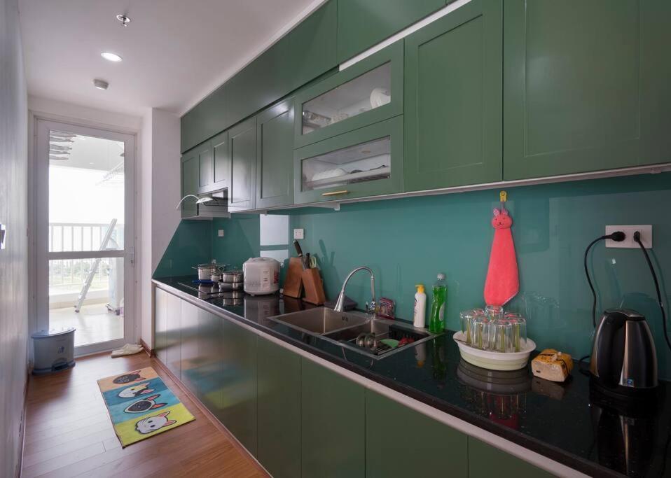 *ha Long @ Bay View-3 Br Apartment