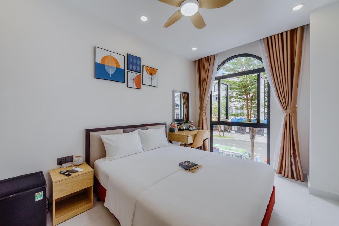 Lalisa Grand World Hotel
