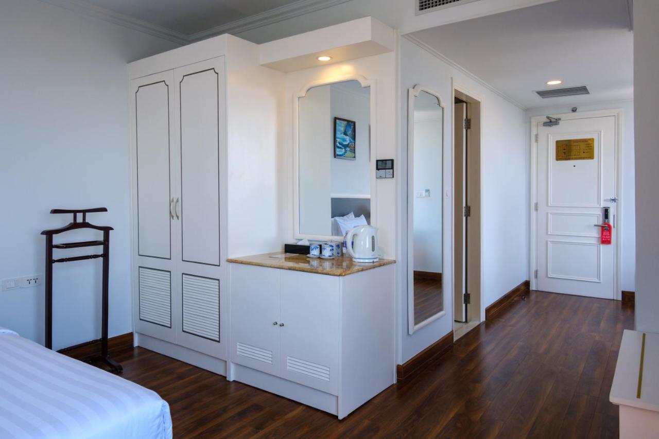 Khách sạn Dream 4*