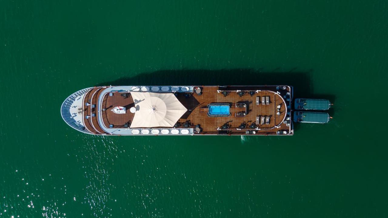 Paradise Elegance Cruise Halong 5* Ha Long