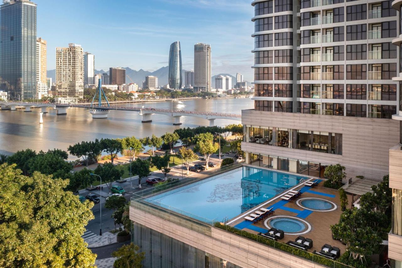 Hotel Melia Vinpearl Riverfront