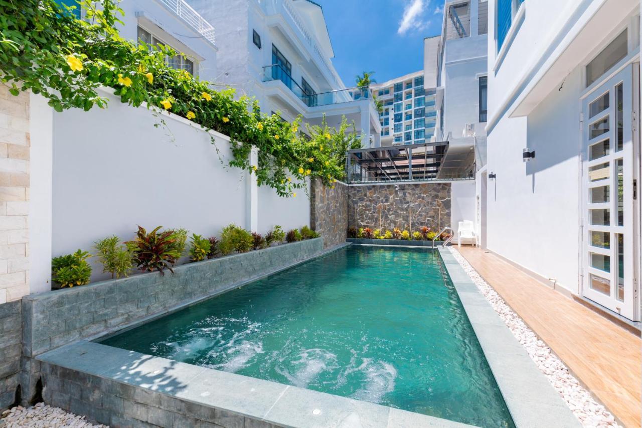 Huong Giang Seaside Villa, Villa