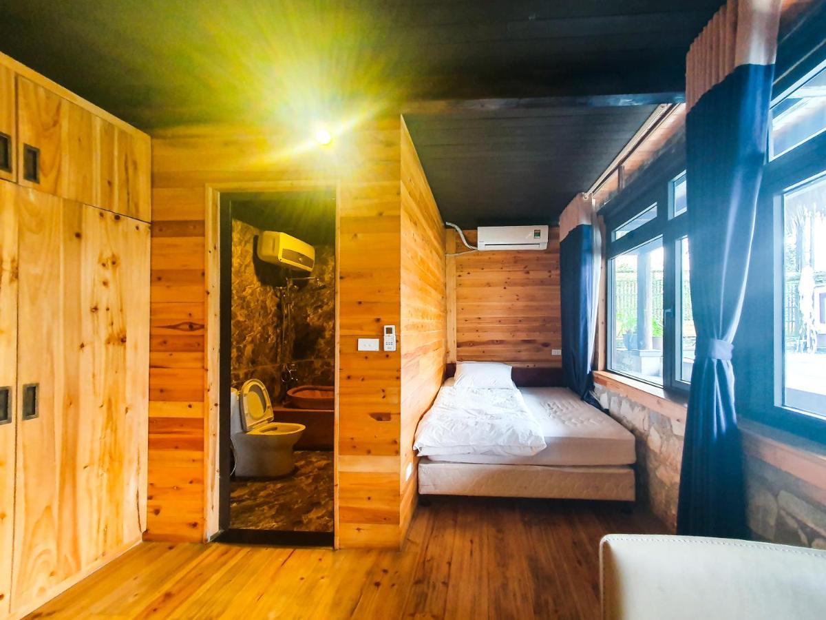 Phu Giang Hotel