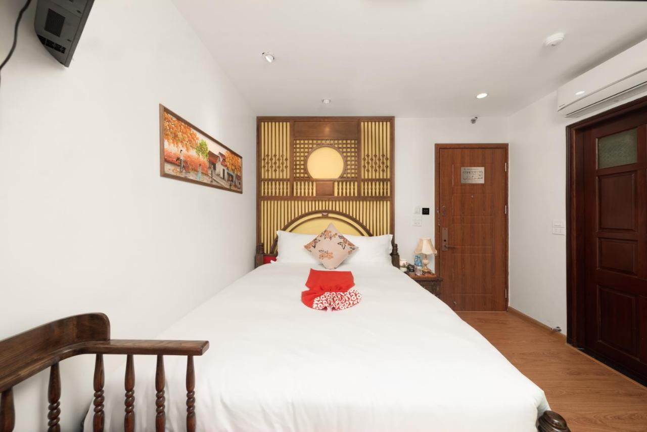 Veshia & 4* Hanoi