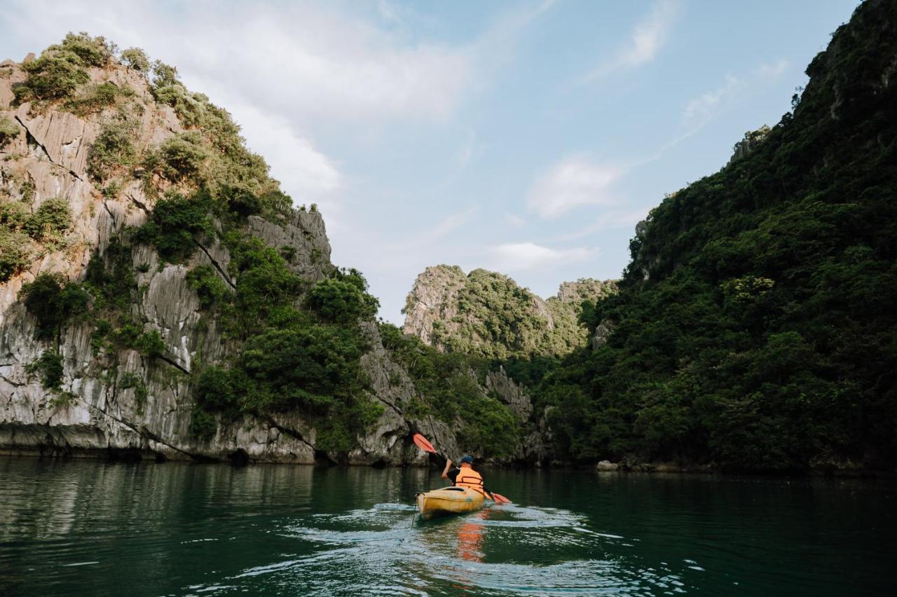 Cat Ba Bay Cruises