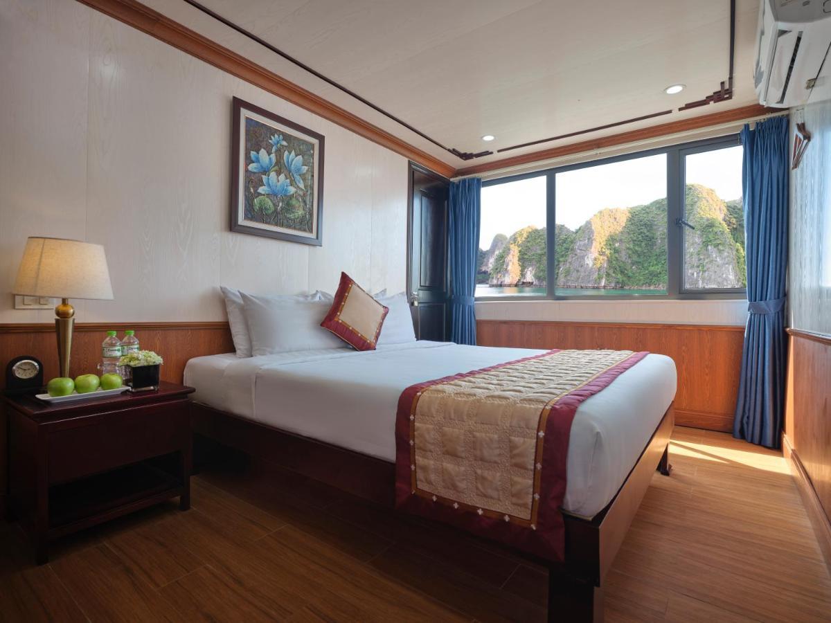 Lavender Elegance Cruises 4*
