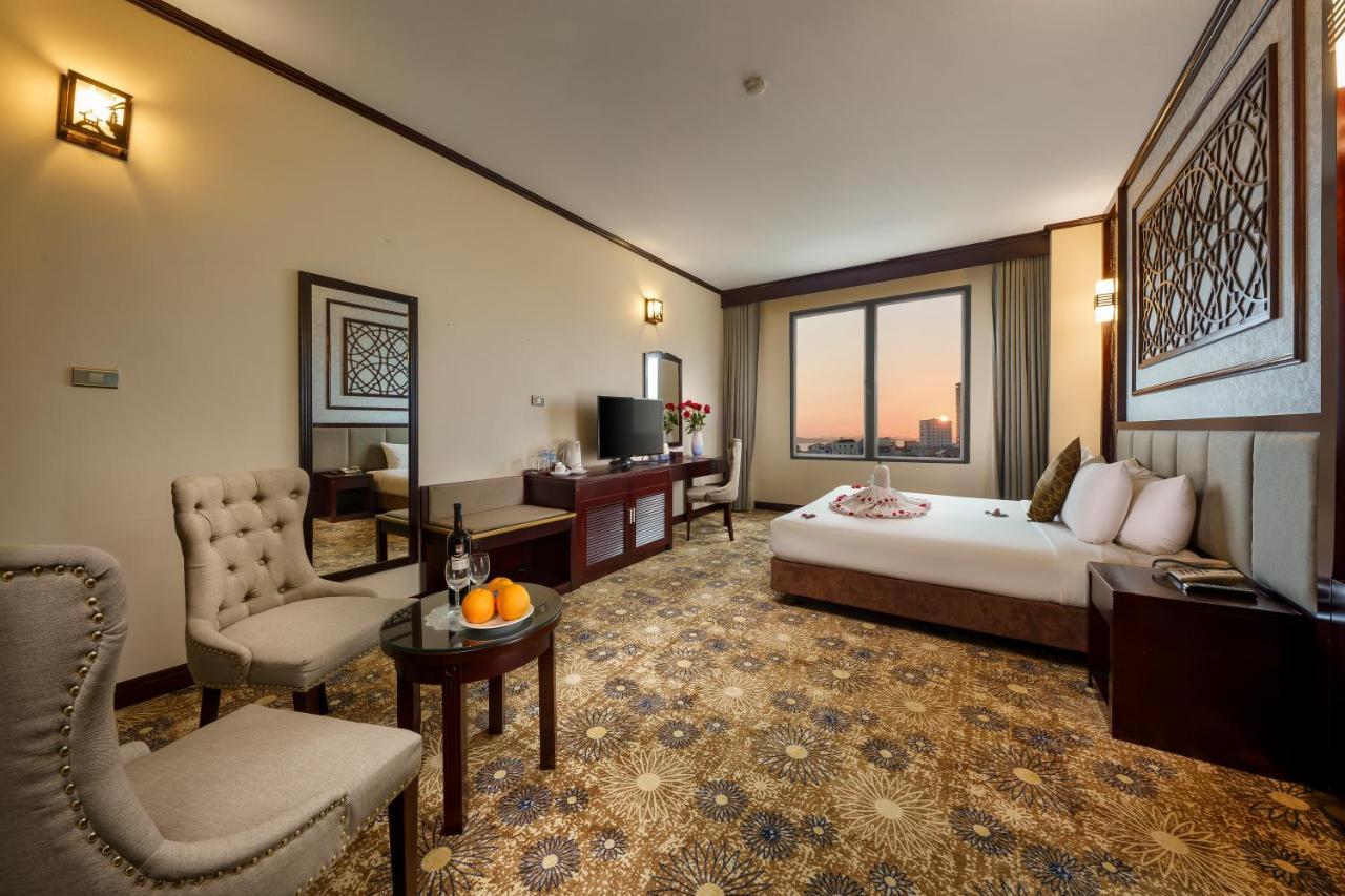 Mithrin Halong Hotel 4*