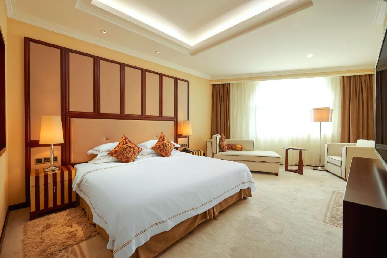 Khach San Quoc Te Loi Lai - Li Lai International Khách sạn