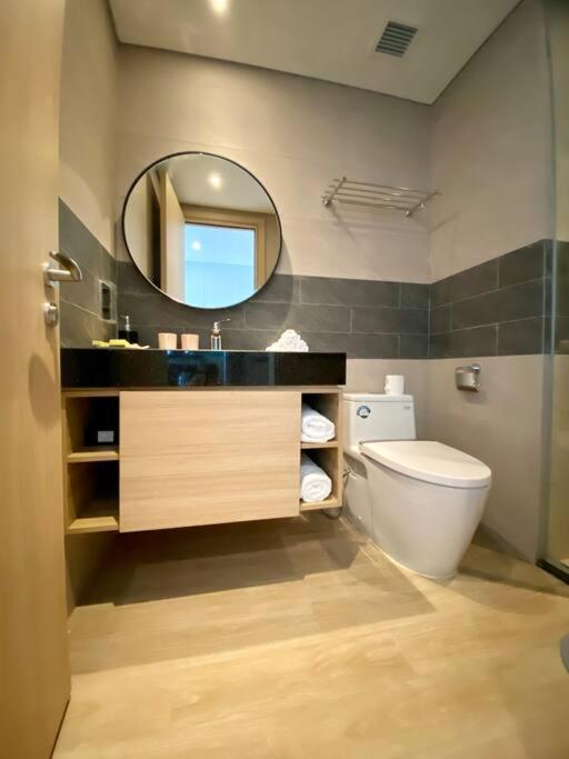 Luxury With Gorgeous View To Bay Apartment *