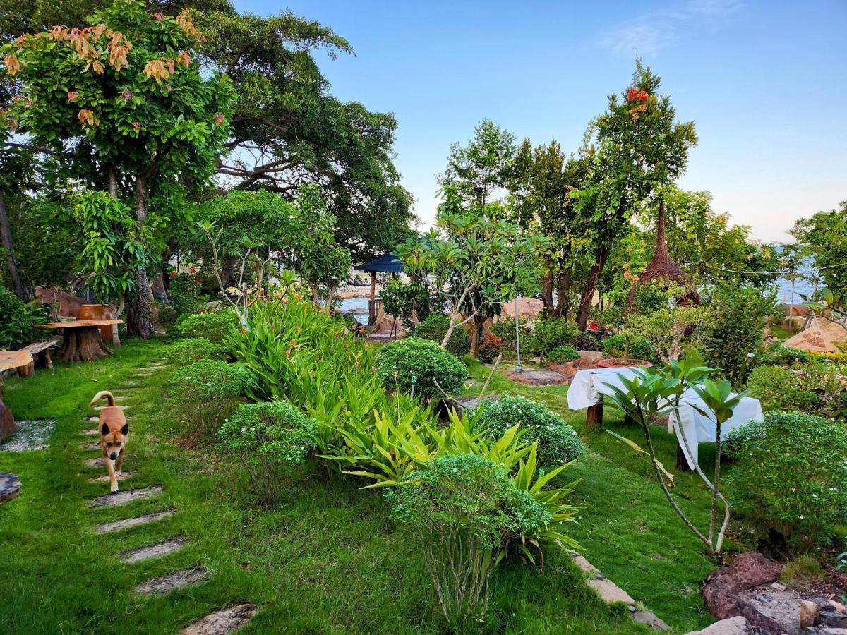 Voyage Beach Resort
