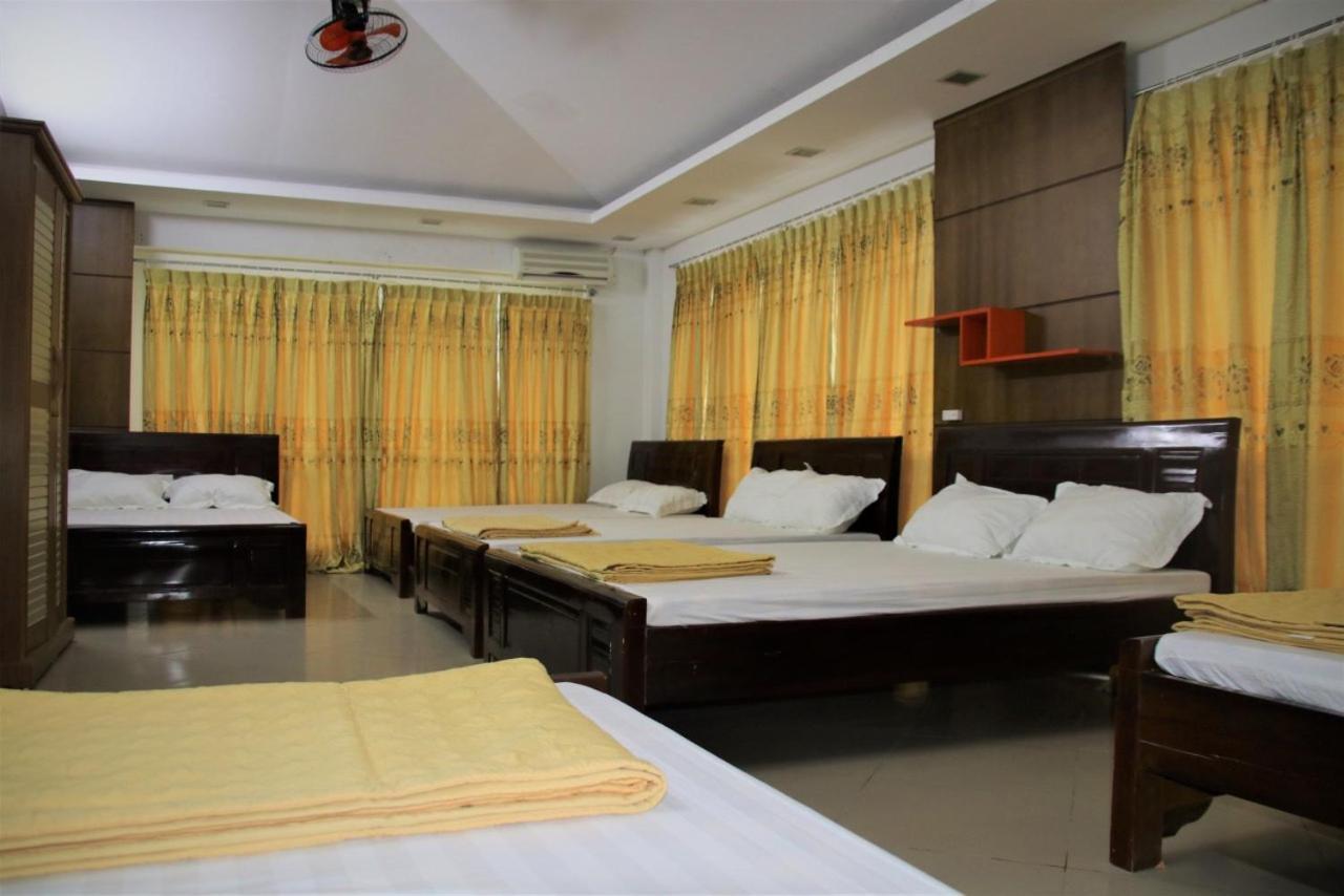 Hostel Catba House