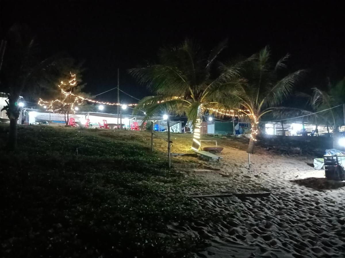 Nam Phong Hotel Quan Lạn-Insel